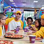 Chuck E. Cheese food