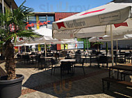 Riva Café Bar Restaurant outside