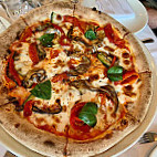 Anthony's Cucina + Pizzeria food