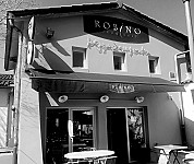 Robino Brasserie Cafe inside