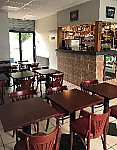 Restaurant Delices Du Saray inside