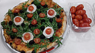 Capri Pizza food