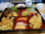 Sushi Hamachi food