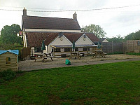 The Cross Keys inside