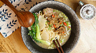 Yi Bowl Noodle food