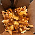 Myfries Poutinerie food