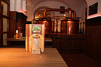 Konig von Flandern inside