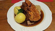 Zirndorfer Bräuschank food