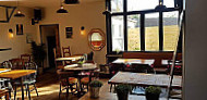 Le Cafe De La Poste inside