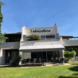 L'abricotine Outside