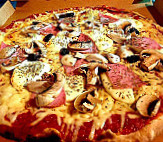 La Pizza Du Pitchoun food