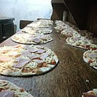 Quinua Restaurant Pizzeria food