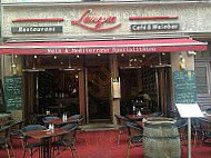 Li Myra Restaurant Cafe Weinbar inside