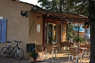 Café de Niozelles inside