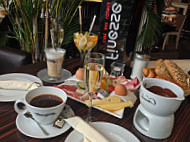 Finesse - Cafe Bar Lounge food