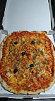 Pizza Martel'li food