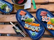 Sushi Club - Mitte food