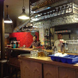 Fontana À l'intérieur