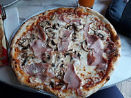 Pizzeria Romanella food