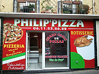 Philip'Pizza outside