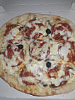 Pizza Lala food