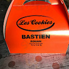 Boulangerie Bastien outside