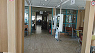 Mcdonald's Carpentras Centre inside