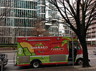 Guanaco Food Truck outside