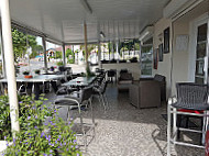 Restaurant-bar La Terrasse inside