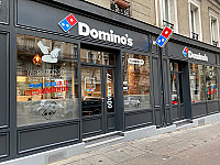 Domino's Pizza Olivet Centre outside