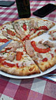 La Pizzeta Pizzeria Tratoria food