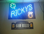 Ricky's Lounge inside