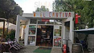 El Cantina outside