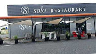 Solo Restaurant outside