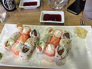Sushi Soba food