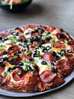 Toppers Pizza food