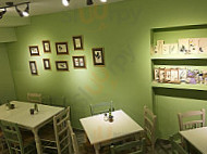 Kritamos Cafe Bistro Delikatessen inside