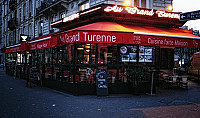 Au Grand Turenne outside