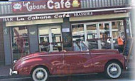 La Cabane Café outside