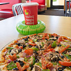 Peter Piper Pizza food