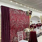 Restauranti Demi-ekskluziv À l'intérieur