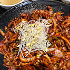 Oh! Zzhu Sam Korean Restaurant food