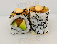 Oza Sushi food
