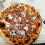 Pizzeria Ponte Vecchio food