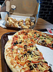 Domino's Pizza Pau food