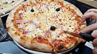 Pizzeria Du Printemps food