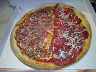 Pizza Heart food