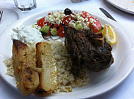 Cristos Greek Tavern food