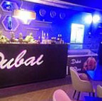 Café Dubai inside