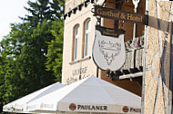 Hotel Schloss Hubertus Restaurant outside